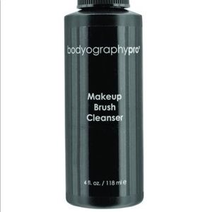Bodyography Makeup Brush Cleaner